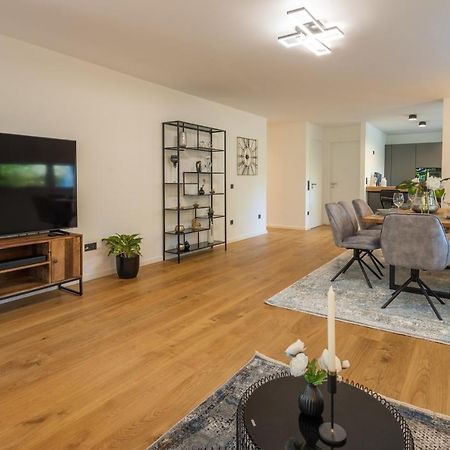 Sweethome - Luxus Pur - Grosse Kueche, 2 Baeder, 2 Terrassen Ottobrunn Kültér fotó