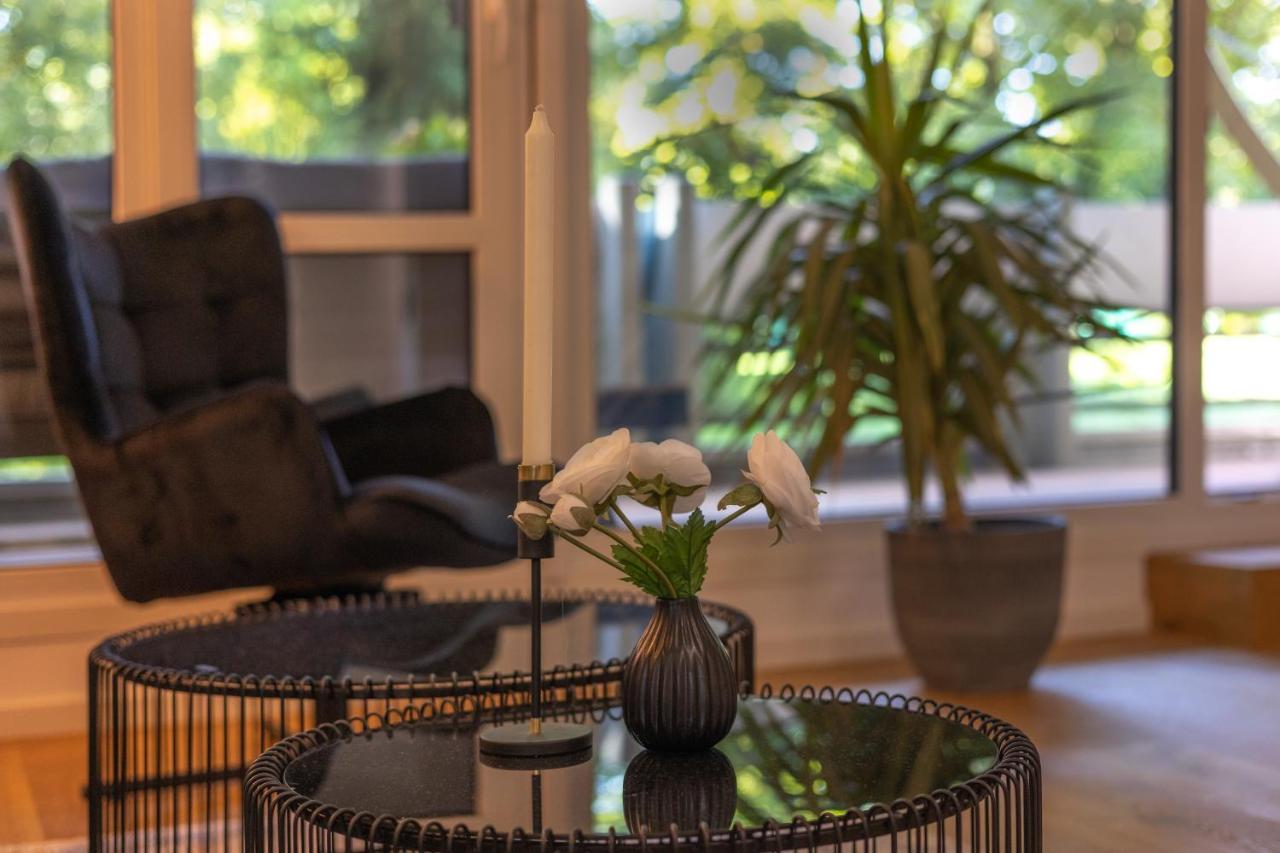 Sweethome - Luxus Pur - Grosse Kueche, 2 Baeder, 2 Terrassen Ottobrunn Kültér fotó